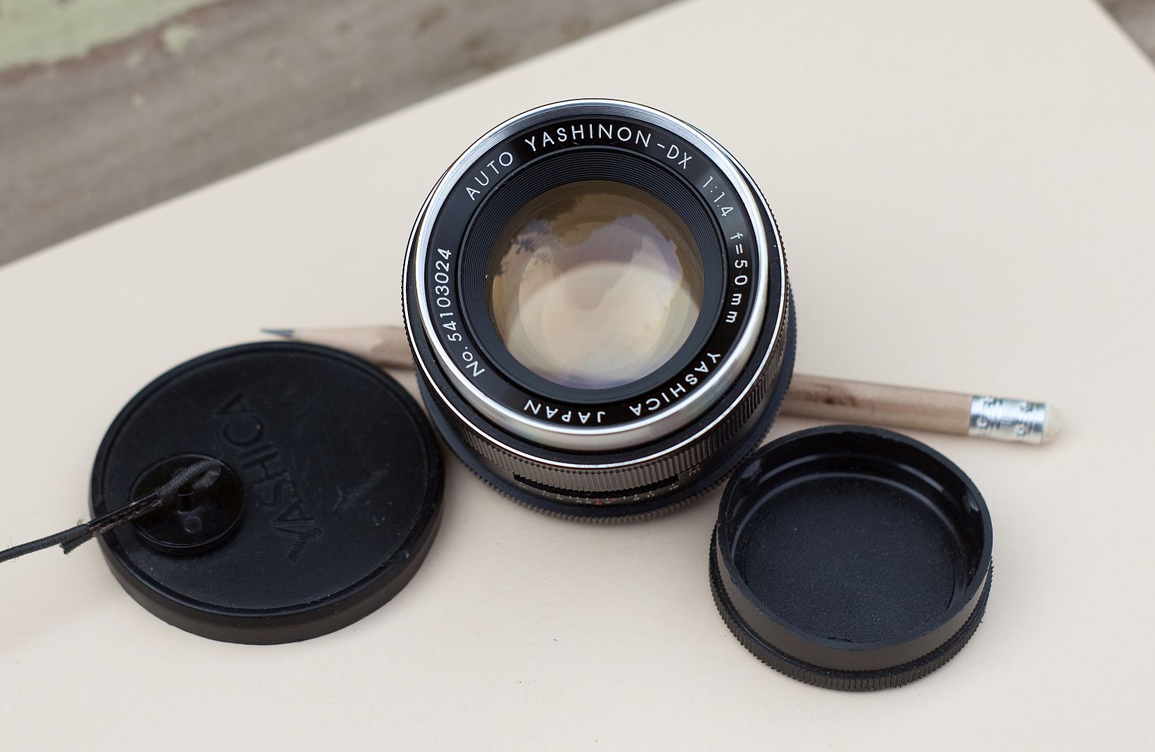 Yashinon DS-M 50mm ƒ/1.4